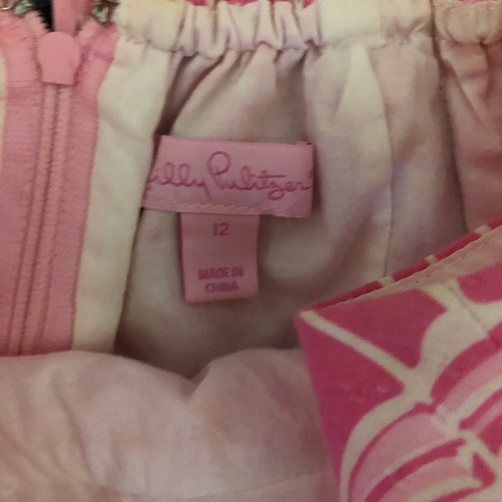 Beautiful Lilly Pulitzer halter dress!  EUC! - Picture 2 of 4